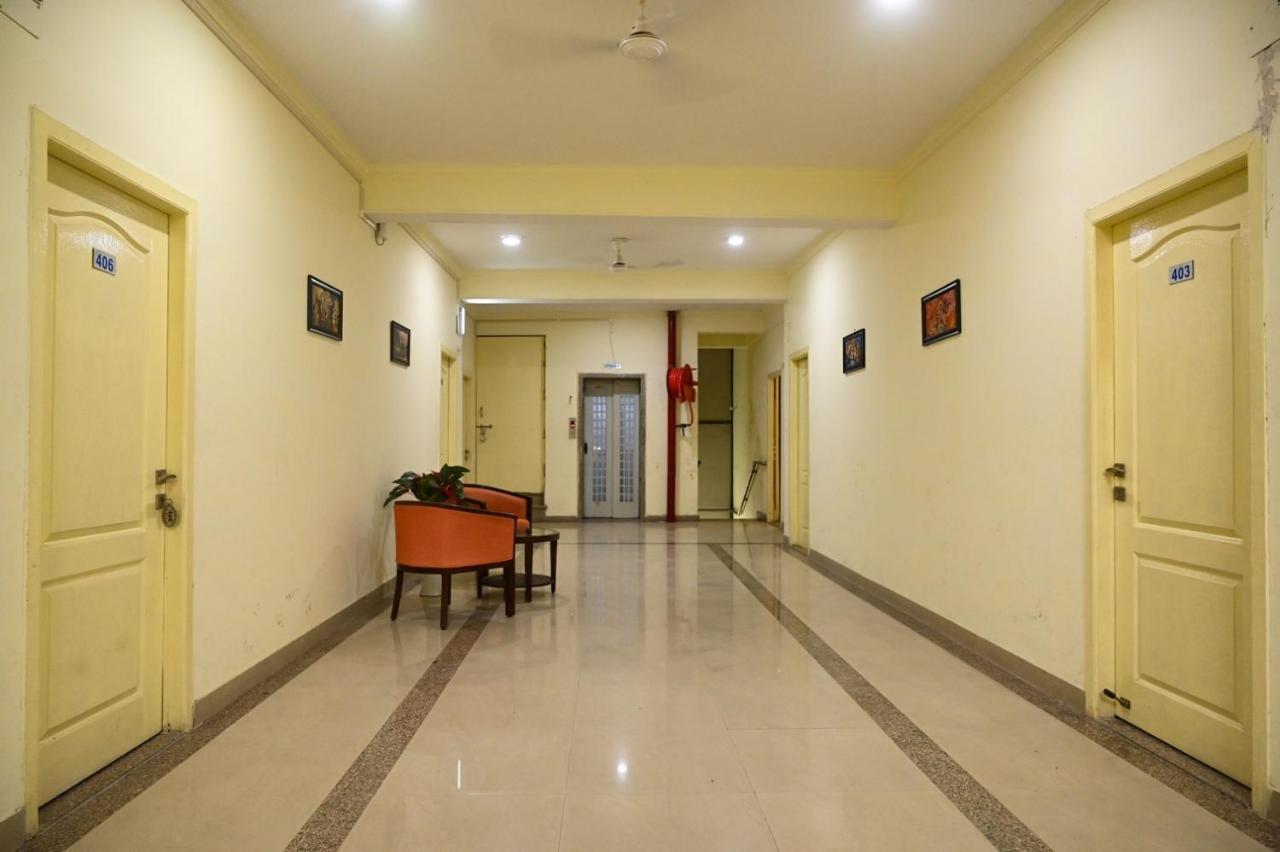 Ganga Darshanam Guesthouse At Dashashwamedh Ghat พาราณสี ภายนอก รูปภาพ